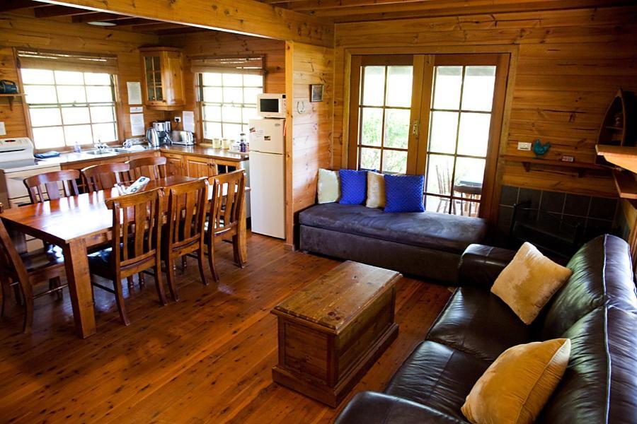 Minimbah Farm Cottages-Family Farmstay- Choose From 2 & 3 Bedroom Cottages And 6 Bedroom Houseカンガルー・バレー エクステリア 写真